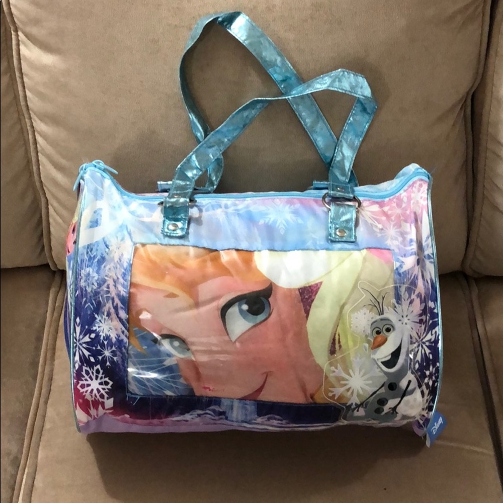 Disney’s Frozen Sleeping Bag with carry bag
